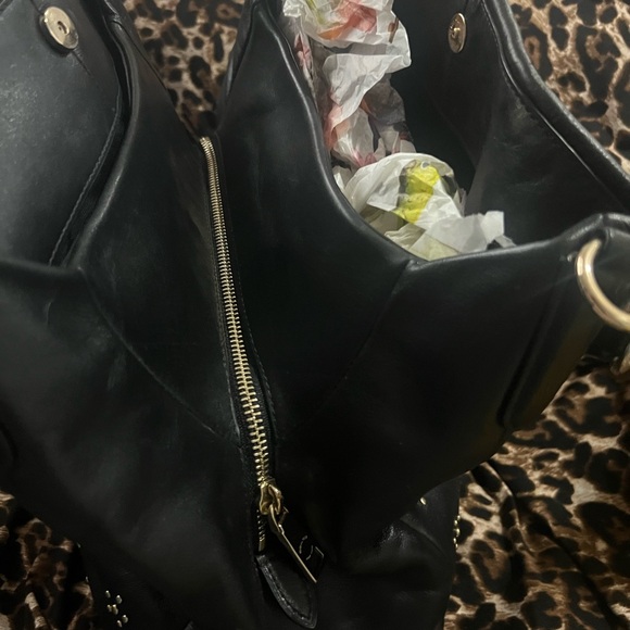 Coach Black Studded Women’s Shoulder Bag - Picture 3 of 13